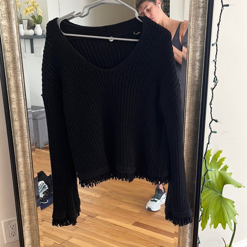Cute black scoop neck sweater